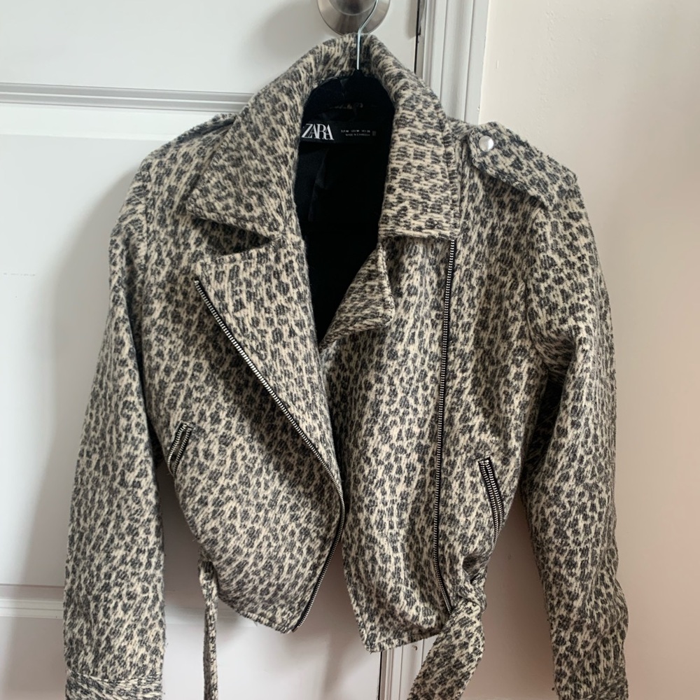 ZARA jacket size M